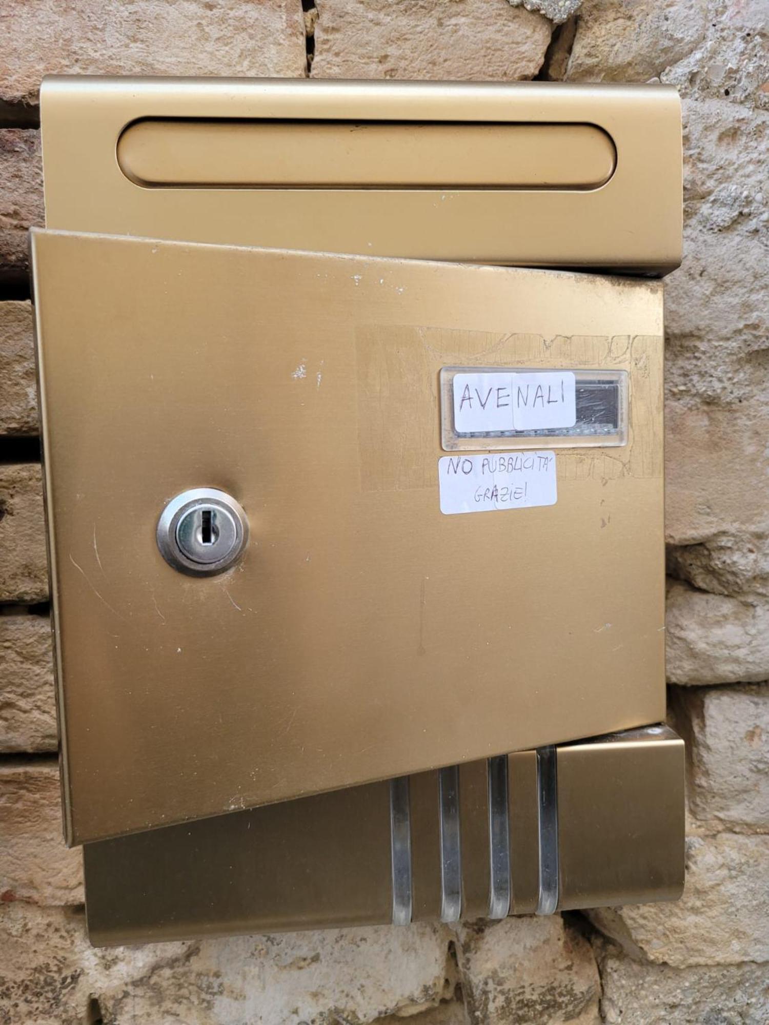 Osimo Nel Cuore Del Centro, Free Wi-Fi E Netflix Apartment Luaran gambar