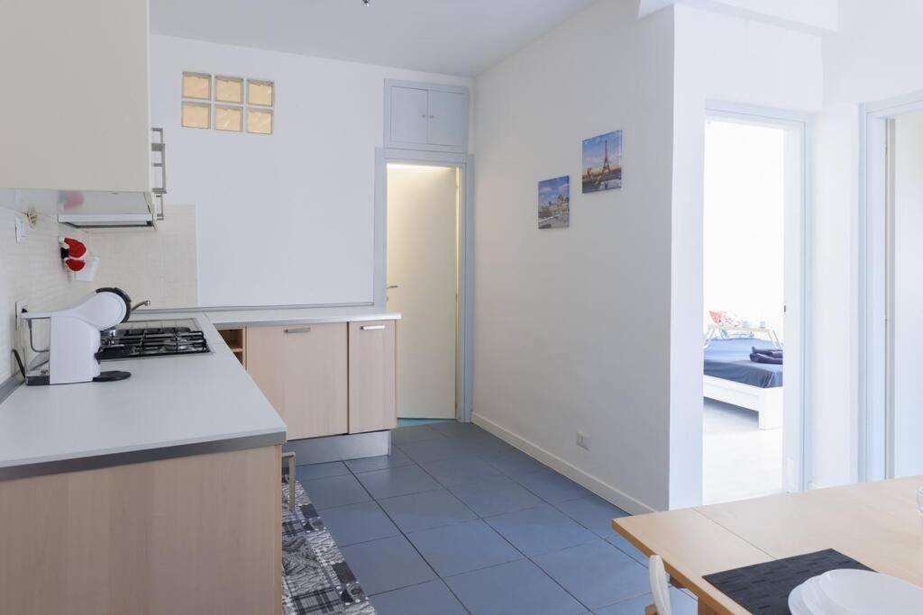 Osimo Nel Cuore Del Centro, Free Wi-Fi E Netflix Apartment Luaran gambar