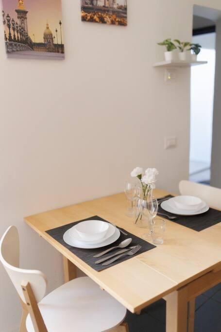 Osimo Nel Cuore Del Centro, Free Wi-Fi E Netflix Apartment Luaran gambar