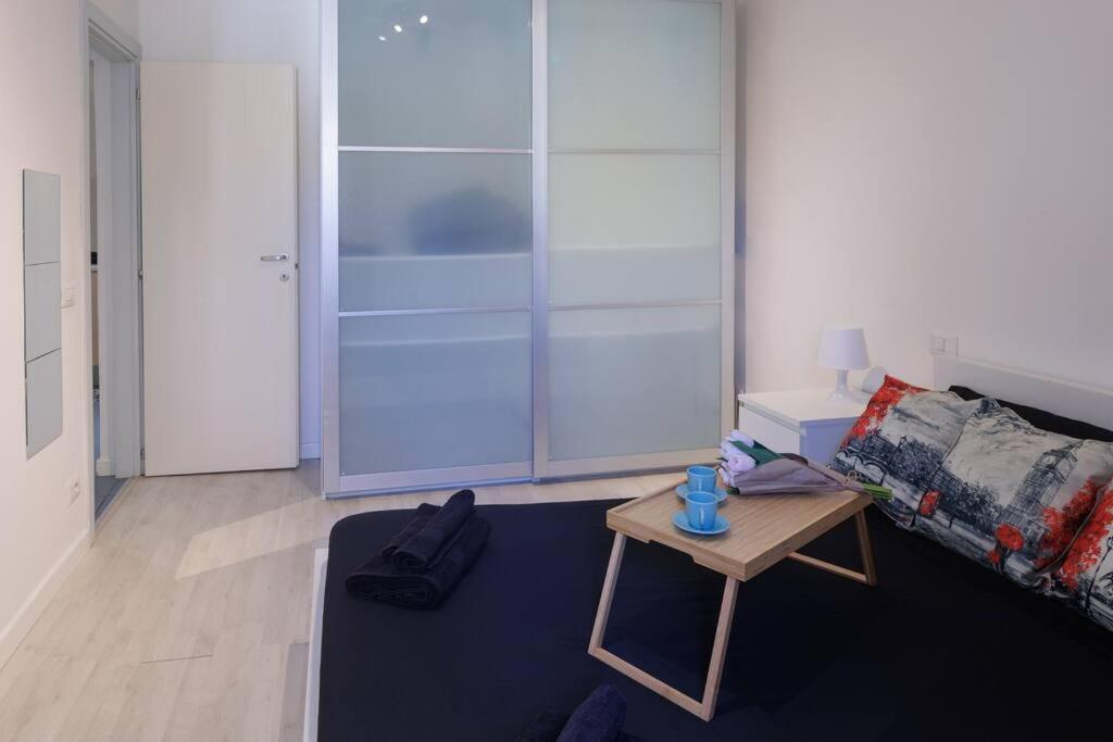 Osimo Nel Cuore Del Centro, Free Wi-Fi E Netflix Apartment Luaran gambar